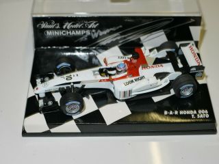 Minichamps F1 Formula 1 1:43 2004 Takuma Sato Bar Honda 006 Signed