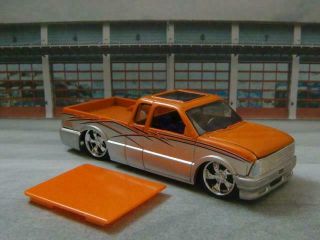 Slammed Chevrolet S - 10 Cab Pick - Up 1/64 Scale Limited Edition L