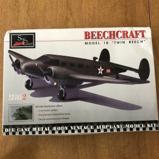 - Open Box Spec Cast Beechcraft Model 18 " Twin Beech " Metal Model Kit 48590