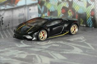 2021 Hot Wheels Factory 500 H.  P.  Lamborghini Huracan Lp610 - 4 Custom Real Riders
