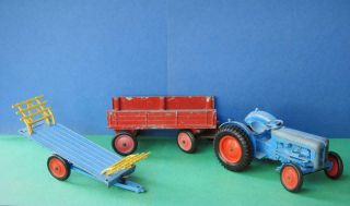 Crescent Toys Vintage Diecast Fordson Dexta Farm Series Tractor & Trailers