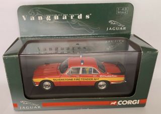 Corgi Vanguards Va08614 Jaguar Xj12 Series 1 Silverstone Fire Tender 1:43 Boxed
