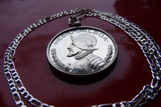 Spanish Conquistador Explorer Panama Silver Coin Pendant & 24 " 925 Silver Chain