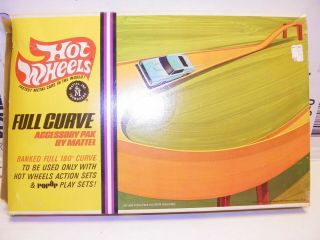 Hot Wheels 1968 Redline Full Curve Accessory Pak Boxed