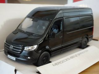 Kinsmart Mercedes Benz Sprinter 2018 Black Van Model 5426wk 1:48