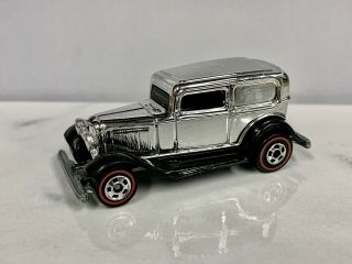 Hot Wheels Chrome 32 Ford Delivery Service Merchandise Classic American Set Car