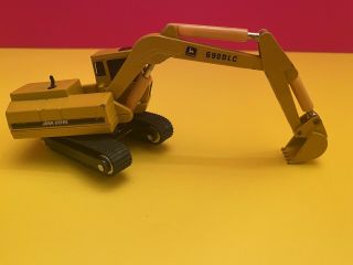 Ertl Diecast John Deere 690dlc Excavator Collectible Toy