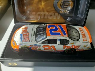 2003 Action Elite 1:24 Kevin Harvick 21 Payday Monte Carlo 1 Of 1500 (mib)