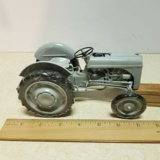 Toy Ertl 1:16 Precision 2 Ford 2n Parts Tractor With Ferguson System 354 2