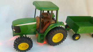 John Deere 140 Metal Toy Tractor With Dump Trailer,