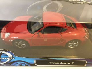 Maisto 1:18 Porsche Cayman S Special Edition Red With Box.