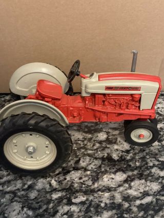 Ertl Model Ford 901 Select O Speed Vintage Tractor