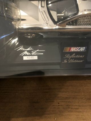 Mark Martin 6 Racing Champions 24K Gold NASCAR 1:24 Limited Edition Diecast Car 3