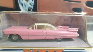DINKY / MATCHBOX - 1959 CADILLAC COUPE DE VILLE - 1/43.  SCALE MODEL CAR - DY7 - c 2