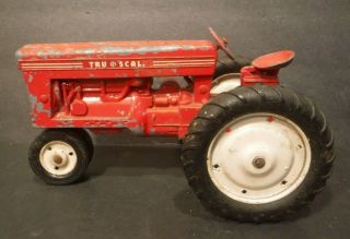 Vintage Tru - Scale Red Die Cast & Metal Tractor Farm Toy Pat.  2786305 Usa