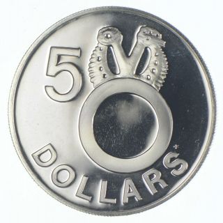 Silver - World Coin - 1977 Solomon Islands 5 Dollars - World Silver Coin 022