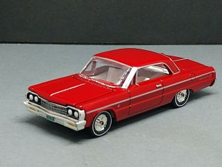 1964 64 Chevrolet Chevy Impala Ss V8 Collectible 1/64 Scale Limited Edition Red