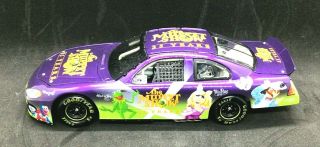 2002 " The Muppet Show " 25 Year Anniversary Nascar 1:24 Scale Dodge