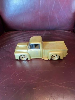 2005 Jada Dub City Big Time Muscle Gold 1956 Ford F - 100 Pickup 1/24 Scale