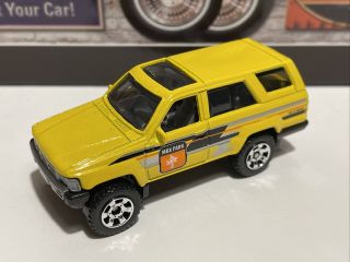 Matchbox Mbx Outdoor 5 Pack Exclusive Toyota 4runner 74/100 1985 Yellow Parks