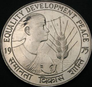 India 50 Rupees 1975 - Silver - Women 
