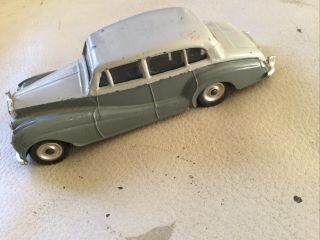 Vintage Dinky Toys Rolls Royce Silver Wraith 150 Meccano Classic Toy Car