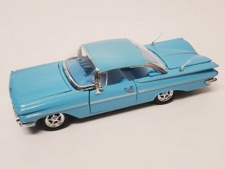 National Motor Museum 1/32 - 1959 Chevy Impala