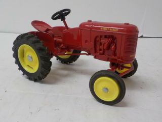 Jle Scale Models 1947 Massey - Harris Pony Tractor 1:16th Scale