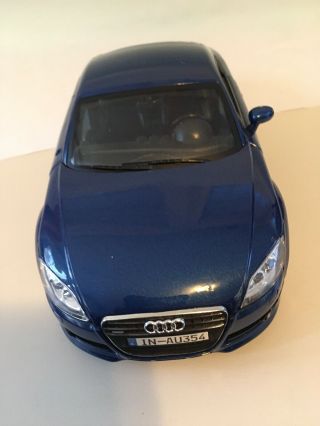 Motor Max 1/18 Diecast 2007 Audi Tt Coupe Blue 73177 - Missing Pass.  Side Mirror