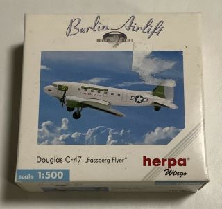 Herpa Wings Berlin Airlift Douglas C - 47 Fassberg Flyer Plane 1:500 Scale 511377