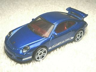 2010 Hot Wheels Porsche 911 Gt3 Rs Blue 1:64 Diecast 2 3/4 " Car -