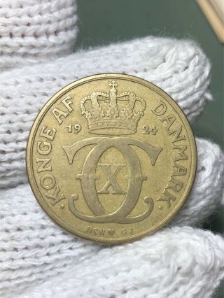 (005) (rare) Denmark 1924 2 Kroner Key Date