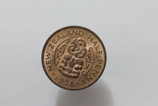 Zealand Half Penny 1958 B33 Z3667