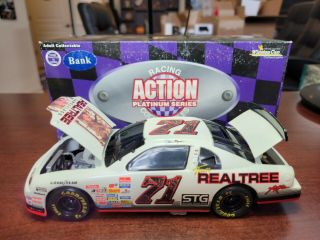 1997 Dave Marcis 71 Team Realtree 1:24 Action Nascar Die - Cast Bank