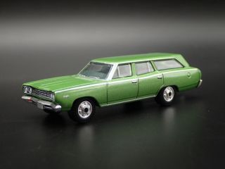 1968 68 Plymouth Satellite Station Wagon W/ Hitch 1:64 Scale Diecast Model Car