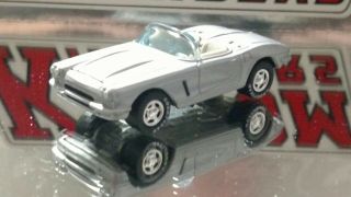 1962 Chevrolet Chevy Corvette (c1) Roadster 1/64 Limited Ed.  Adult Collectible