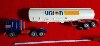 Vintage 1/50 Union 76 Semi And Tanker