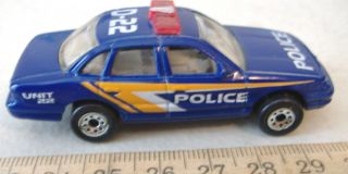 D - 22 Police Car Matchbox Ford Crown Victoria 1:70