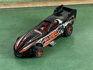1977 Hot Wheels Racing Black Funny Car 1:64 Diecast Toy Red Hubs Hw Logo 043