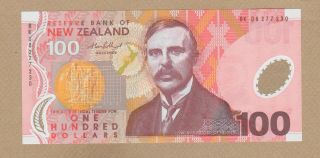 Zealand: 100 Dollars Banknote,  (unc),  P - 189b,  2005,