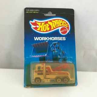 1988 Hot Wheels Big Wrecker 46 3916 White Workhorses Nip