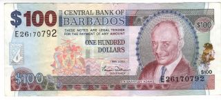 Barbados $100 Dollars Vf/xf Banknote (2007) P - 71a Williams Signature Prefix E26