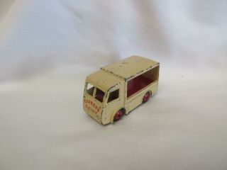 Dinky Toys Die Cast Metal Ncb Electric Van " Express Dairy " 30v Very Good
