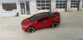 2017 Hot Wheels Tesla Model X Factory Fresh 196/365 1:64 Red Die - Cast Loose Car