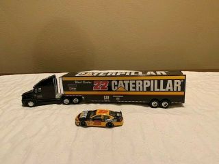 22 Ward Burton Caterpillar Racing Team 1/64 Transporter And 1/64 Car