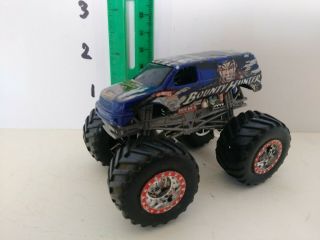 Hot Wheels Monster Jam Bounty Hunter 1:64 Scale