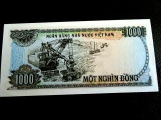 VIETNAM 1987 1000 DONG P - 102 UNC.  NOTE MAY HAVE A DIFFERENT PREFIX NUMBER. 2