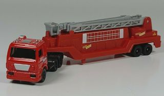 Maisto Fire Engine Articulated Ladder Semi Truck 7.  75 " Diecast Scale Model Tower
