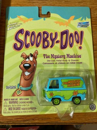 Johnny Lightning,  Scooby Doo Mystery Machine.  1/64 Scale.