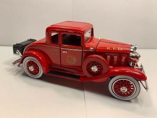 National Motor Museum 1/32 - 1932 Chevy Fire Chief Car - Red In Color